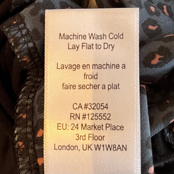 •Anthropologie Dolan• Marilyn Leopard Print Long Sleeve Blouse - Size Small - Picture 9 of 10